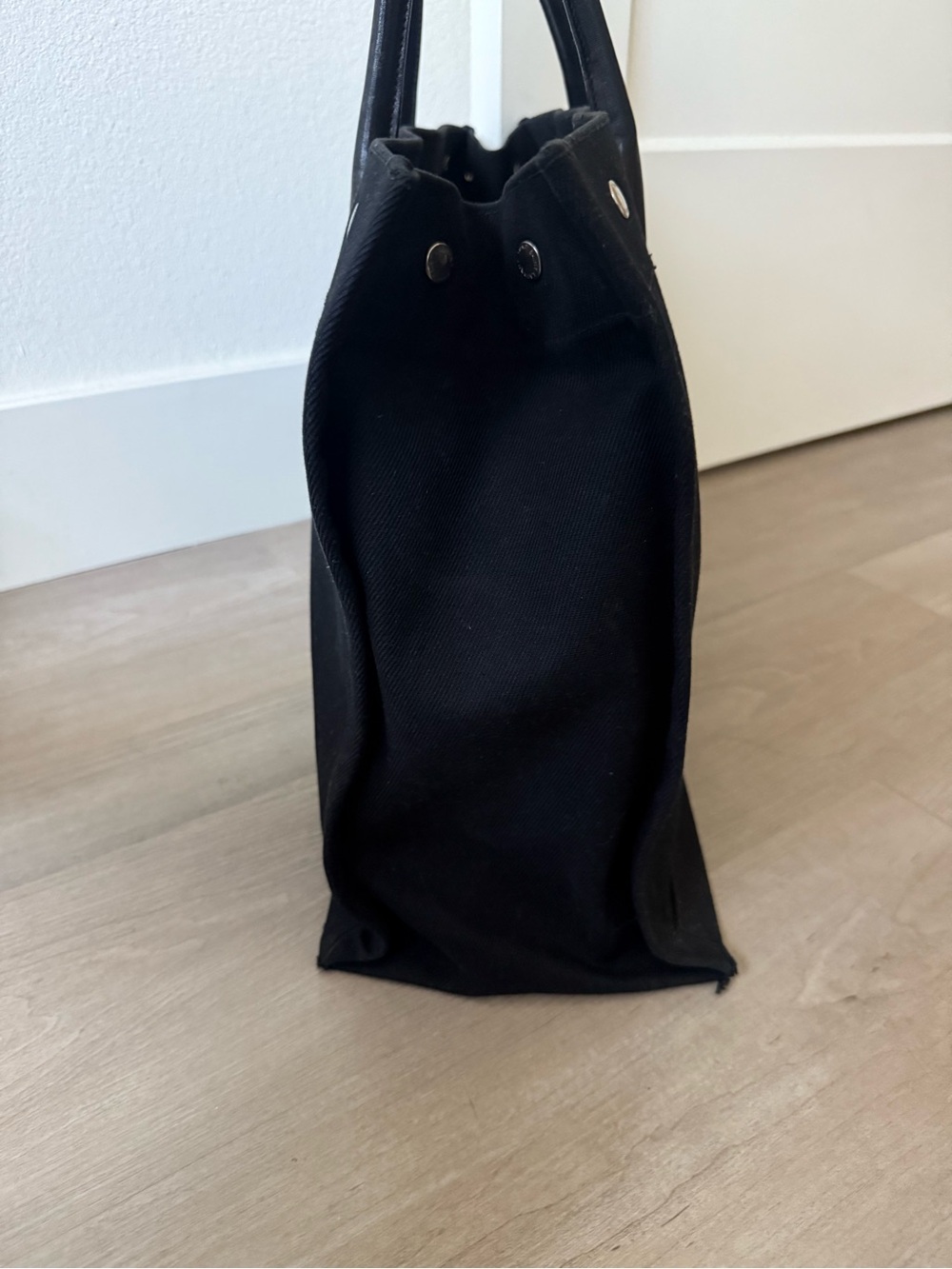 Saint Laurent Black Canvas Rive Gauche Tote with White Logo - Picture 6 of 11